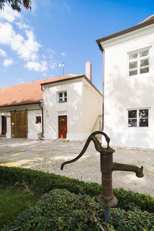 Historischer Pfarrhof Niederleierndorf Langquaid Room photo